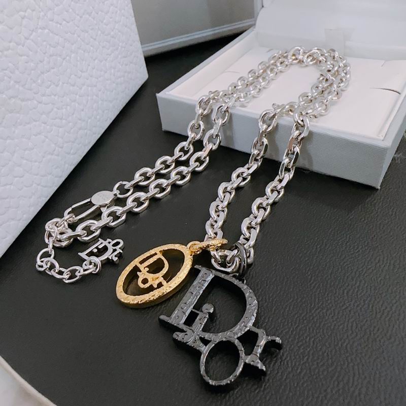 Dior Necklace 04lyr164 (8)